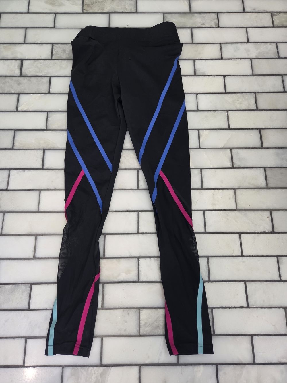 Balera Performance Geometric Multi Color Block Athletic Leggings MC Medium